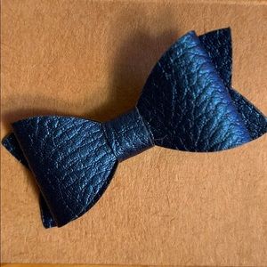Faux Leather Hairbow